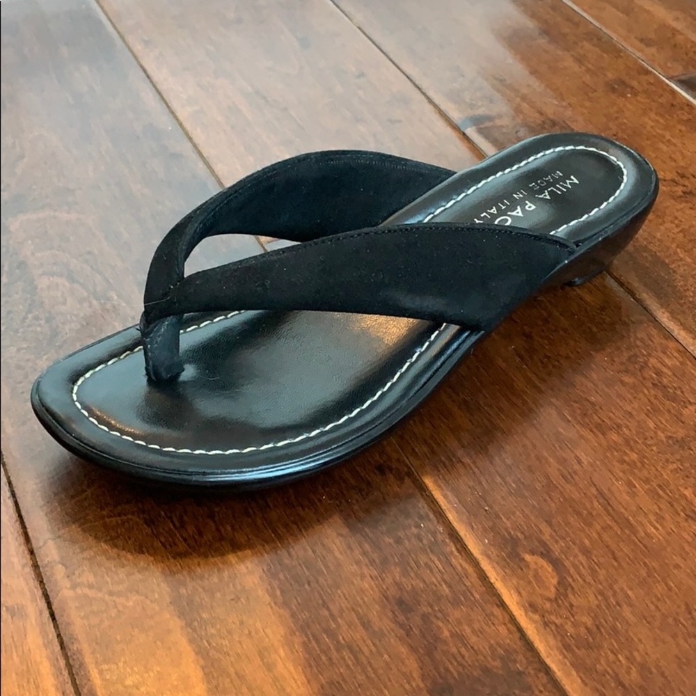 MILA PAOLI Black Suede Sandals